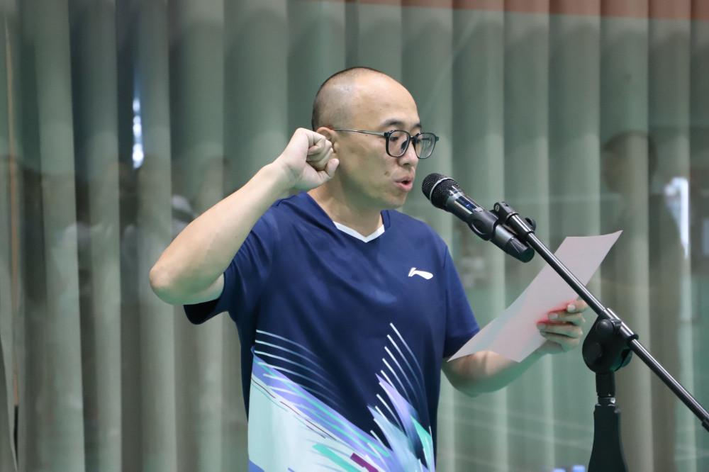 裁判员代表.JPG