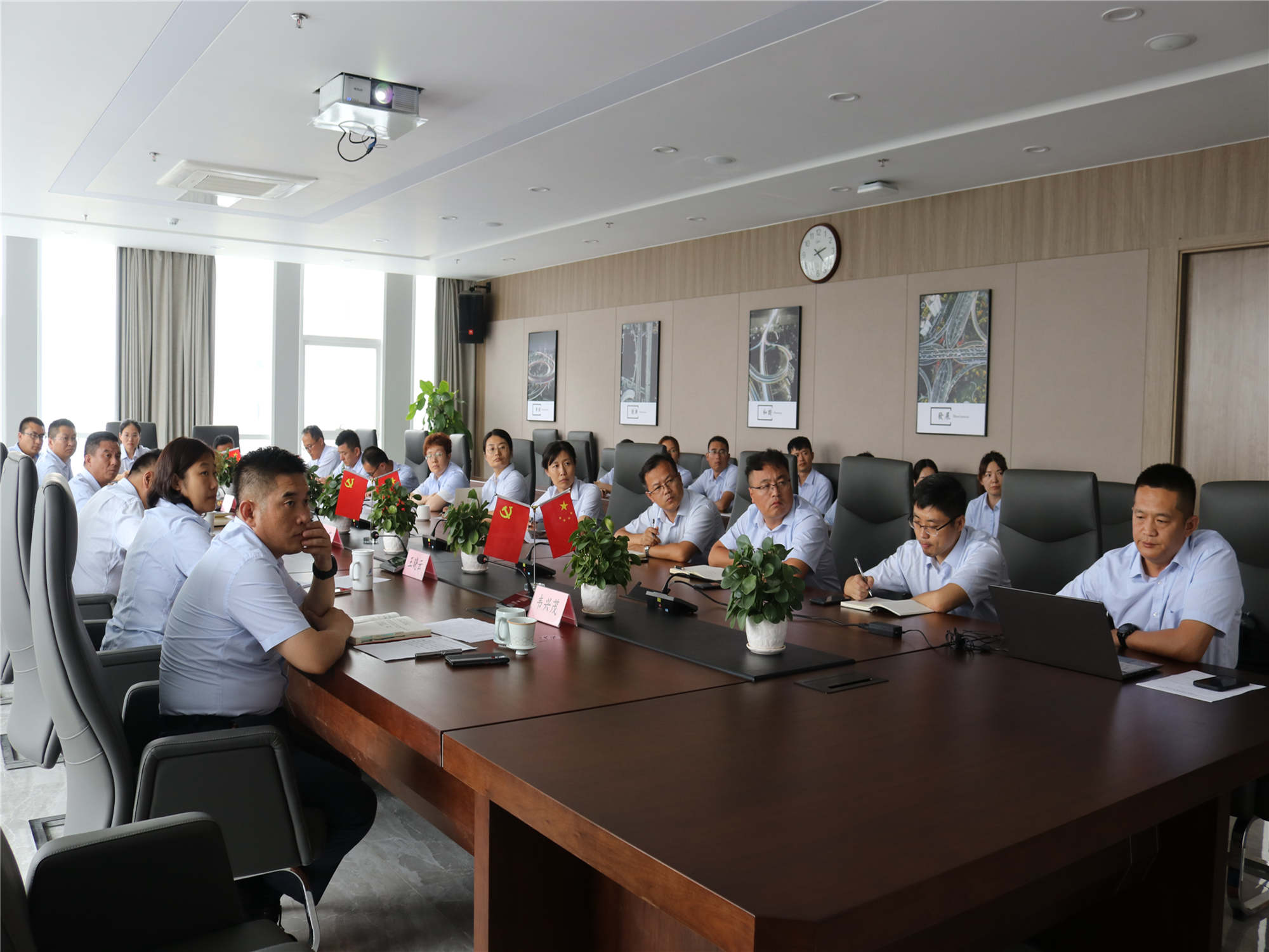 中国·437ccm必赢国际(股份)有限公司-官方网站